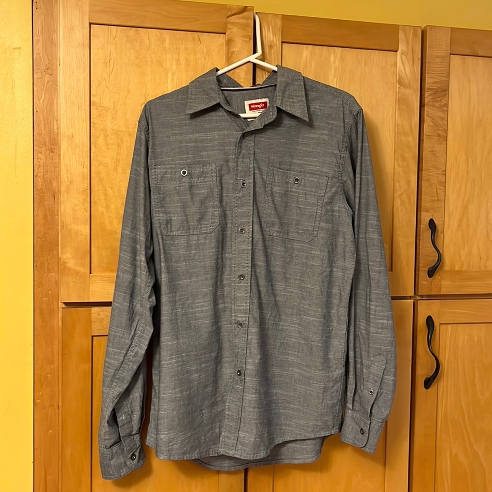 Wrangler Vintage Wash Gray button down shirt size Medium